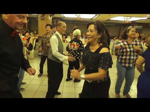 欢乐今宵  & 我一见你就笑 (cover) - Maria Mary Lee & The Revivals