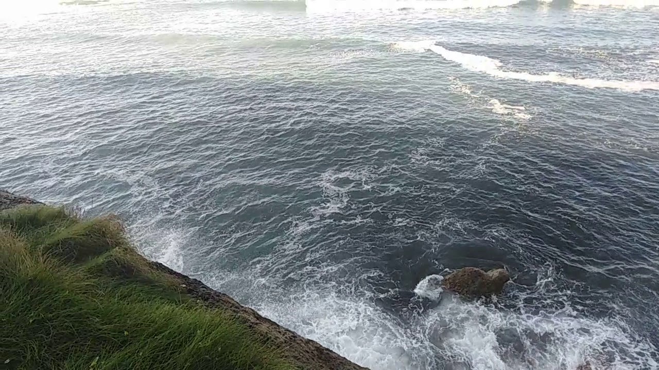 Playa la ñora (Asturias) Subiendo la Marea