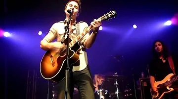 Kris Allen - Milwaukee 11/11/10 - Alright With Me