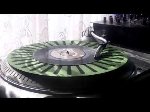 The Stranglers - No More Heroes (United Artists).