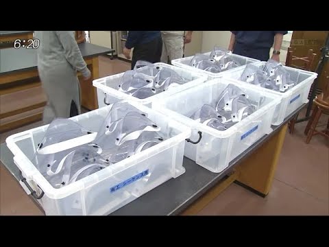 医師のアドバイスを受け改良を重ねて完成 有田工業の教師がフェイスガード製作【佐賀県】 (20/05/12 17:25) - 医師のアドバイスを受け改良を重ねて完成 有田工業の教師がフェイスガード製作【佐賀県】 (20/05/12 17:25)