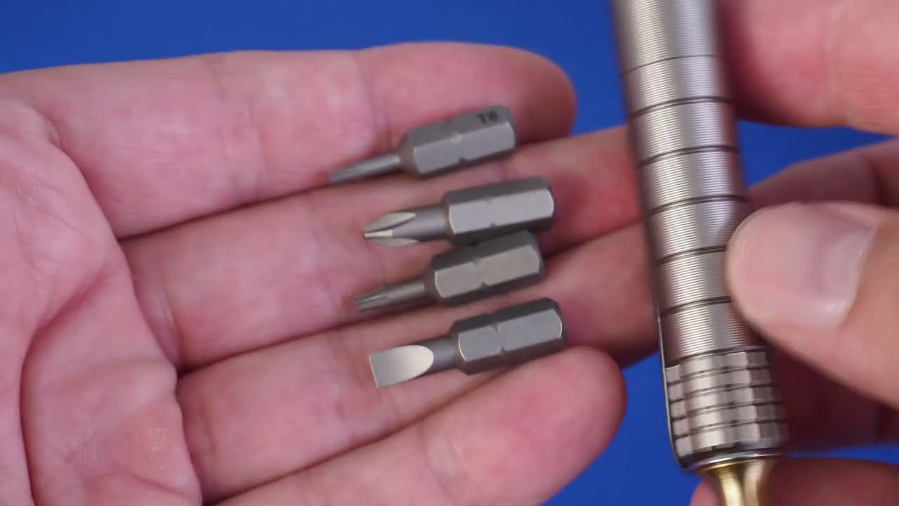 НАБОР БИТ CRKT 9912 POCKET DRIVER STASH TOOL