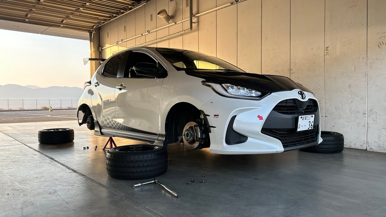 富士スピードウェイ　2’08.291 ヤリスMXPA10レコード