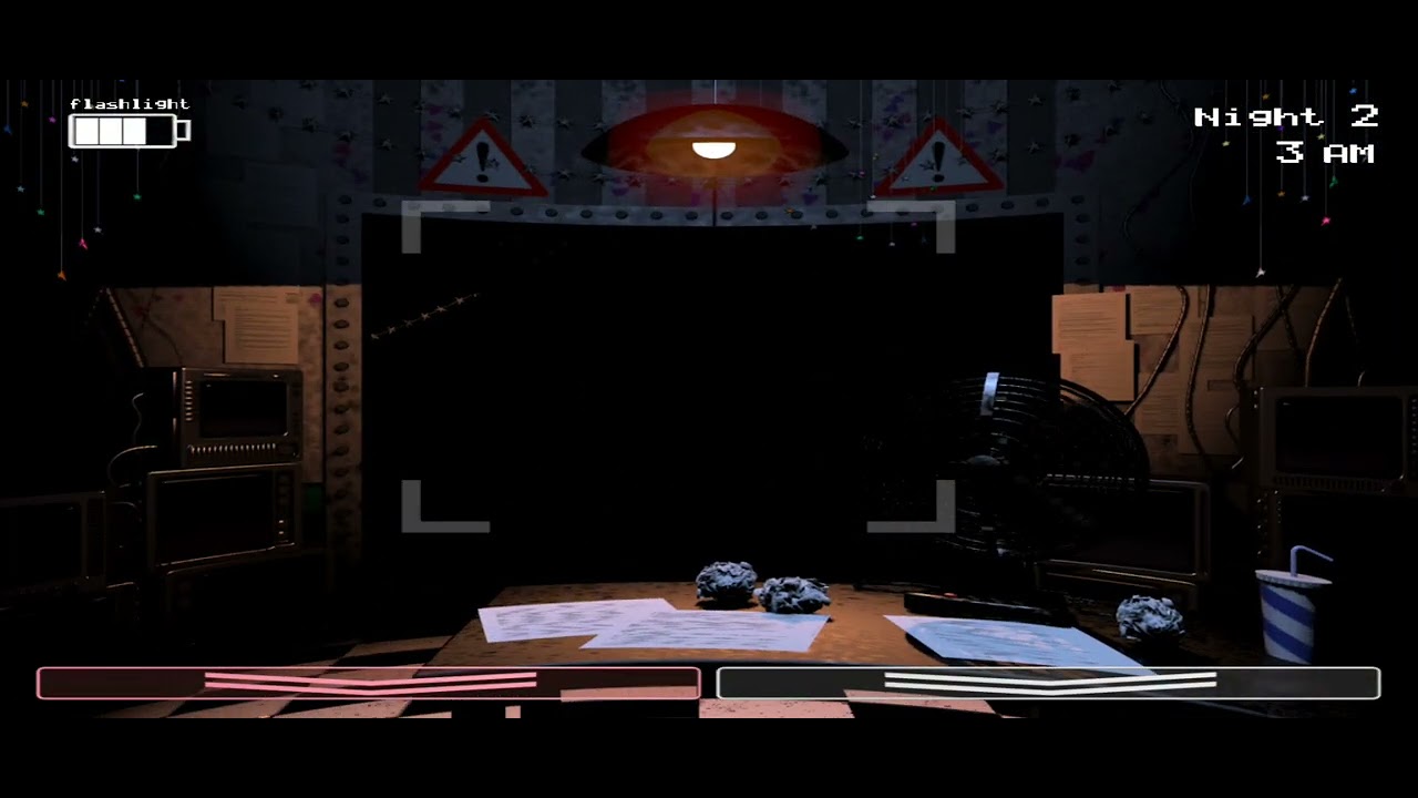 Part 2 of surviving in fnaf 2 