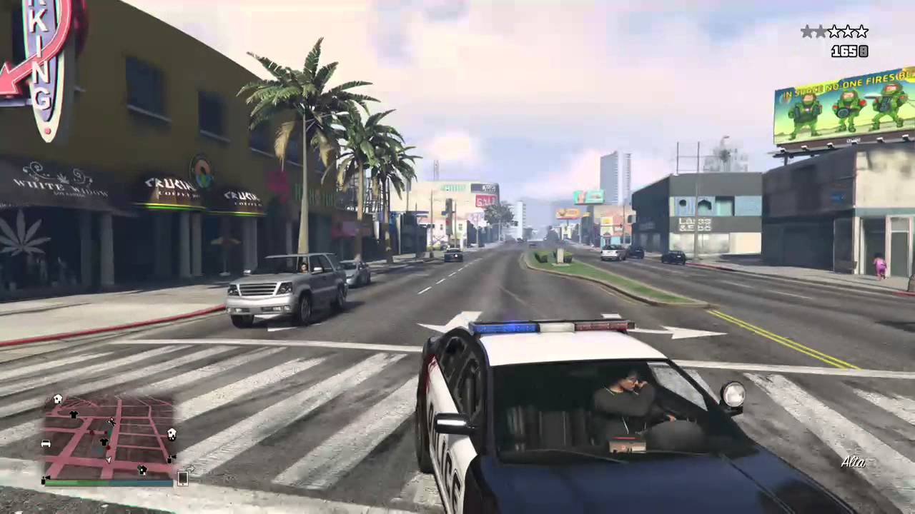 Grand Theft Auto V Police Chase 1 - YouTube