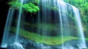 سورة الرحمن أسمعها عدة مرات لمن به سحر أو عين