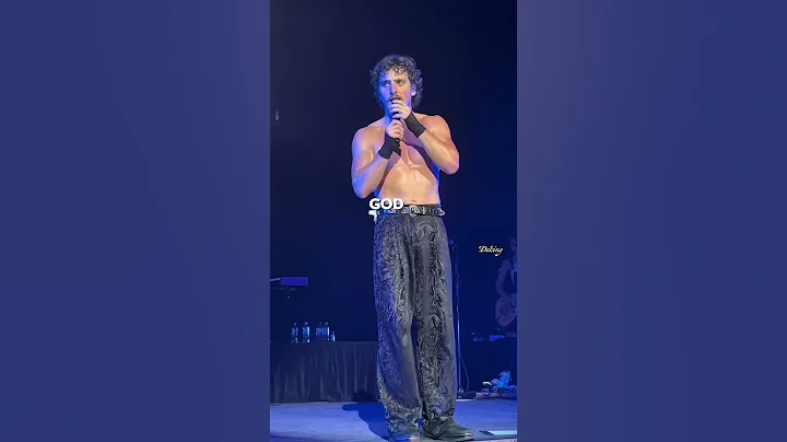 Benson Boone SHOCKED After Fan Yells ‘Taylor Swift!’ — The Crowd GASPS 👀 #shorts  #bensonboone