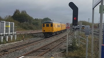 37116 departs Banbury working 3Z08 Derby R.T.C to Reading triangle sidings 30/10/18