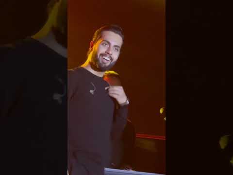 چی بگم از صدات چشات نگات حامیم کنسرت اهنگ خواننده      موزیک
