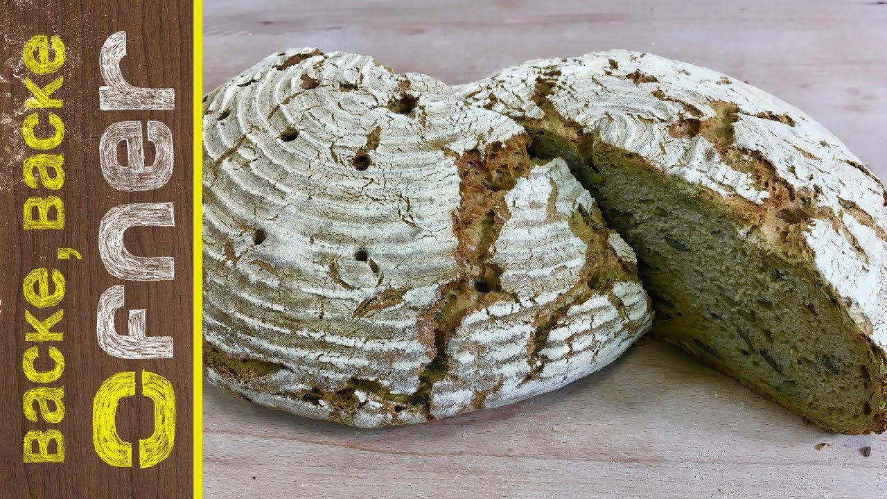 Halbweisser Wecken m. Natursauerteig | Backe backe Ofner - YouTube