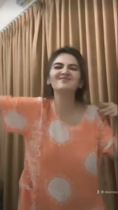 Diana dee starlight joget no bra
