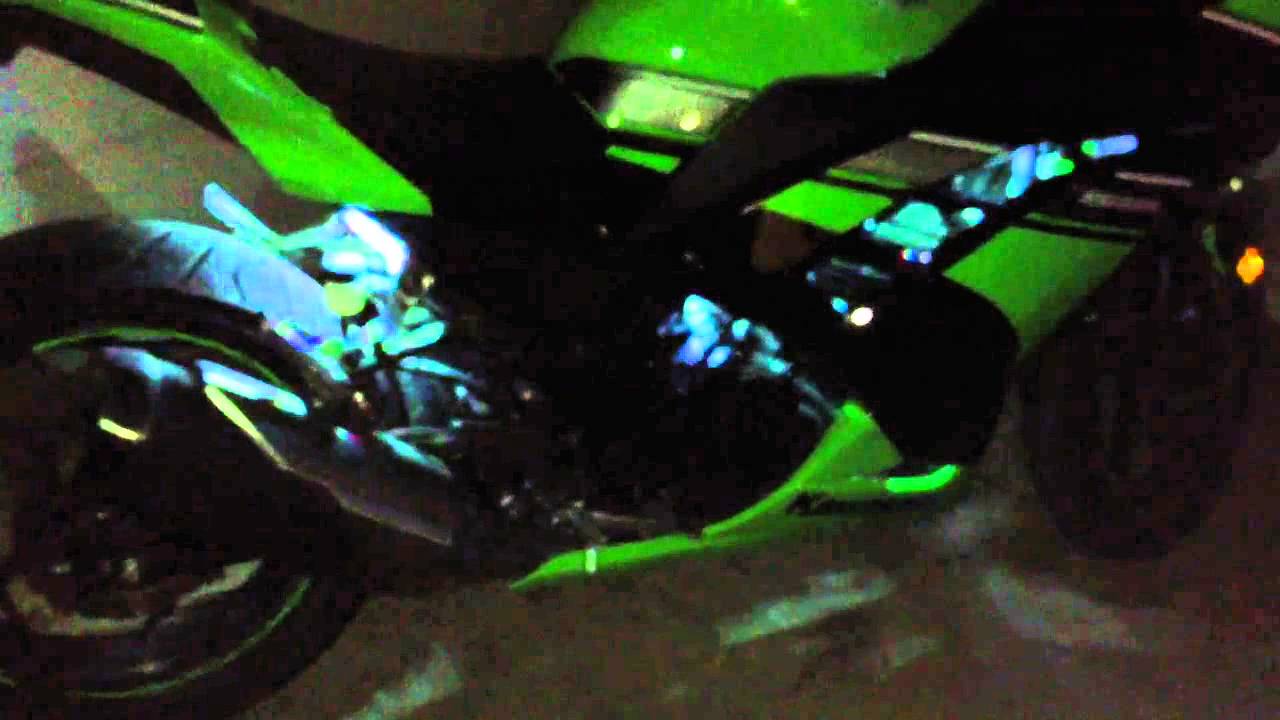 2013 Kawasaki Ninja special edition neon lights - YouTube