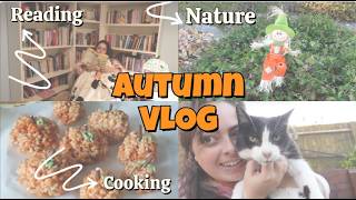 Cozy Autumn Vlog | book recs, crafts, knitting, rice krispy pumpkins