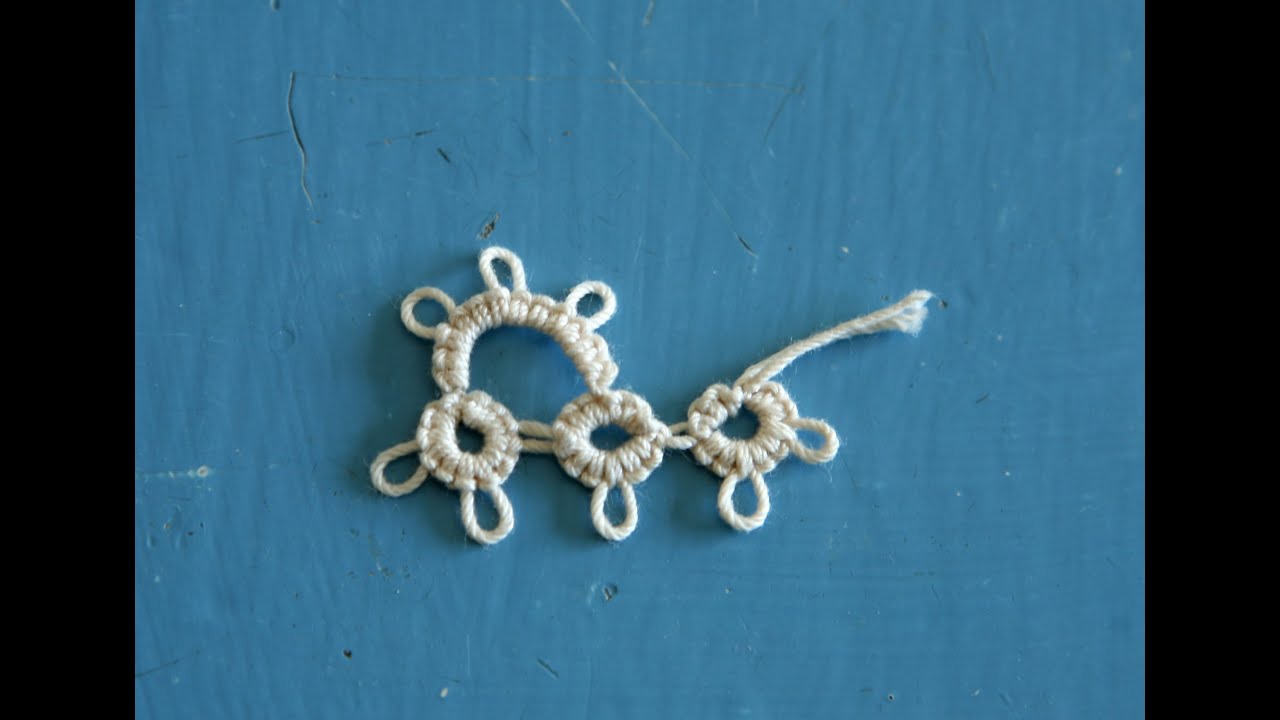 Needle Tatting Split Ring (SR.) Out the Side and Mock Picots (p) in