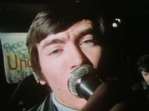 UNDERTONES // 1978-10-21 Official Video - Teenage Kicks