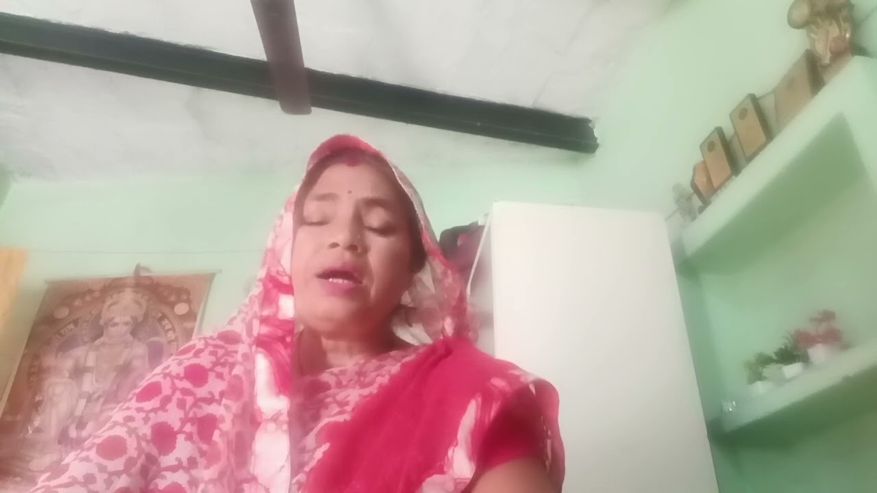 गोरे गोरे हाथों में हरी हरी चूड़ियां#टैग 