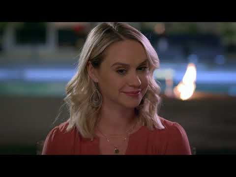 Video: Becca Tobin Bersih Bernilai