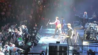 Shawn Mendes - Stitches - Live at Jingle Ball Dallas/Fort Worth 2018