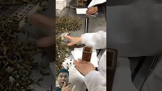 Simple tools help to package traditional Chinese medicine prescription quite quickly and effectively