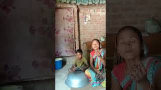 गाँव में मिली महिला हूबहू लता माँ की तरह गाती हैं |सिराज आशु बच्चन|