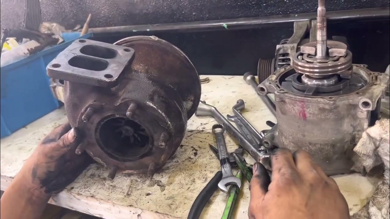Repairing Turbo Cause of smoke - YouTube