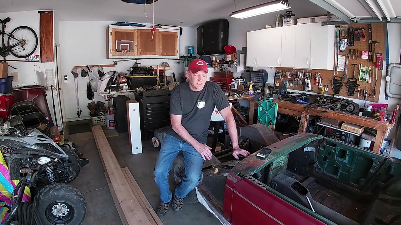 MG Midget Rebuild: Grinding, Sanding and Blasting S1E9
