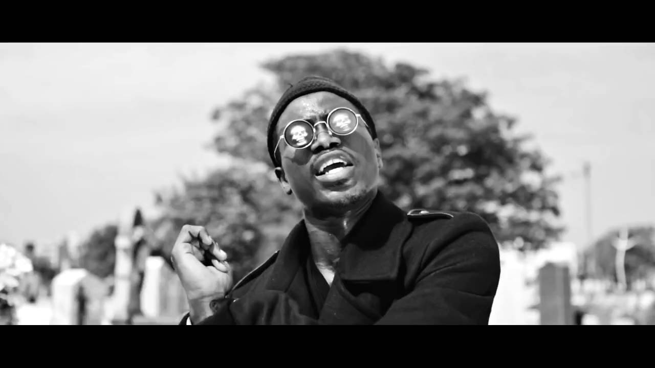 Dip Doundou Guiss - Deug Deug