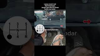 cara bawa mobil manual dipersimpangan yang lampu merahnya mati #belajarmobilmanual #tutorial #driver