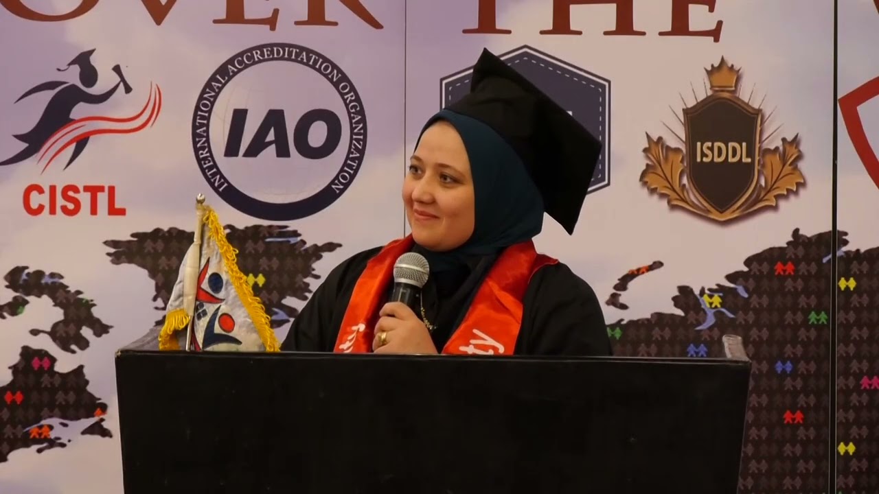 مناقشة الباحثة اميرة حسن