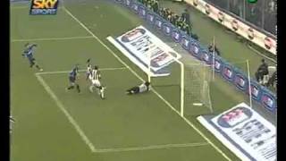 Adriano - Internazionale 2x2 Juventus (2004)