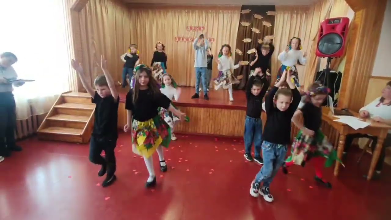 ТАНЕЦЬ парубки зеленоокі Вакуленчук