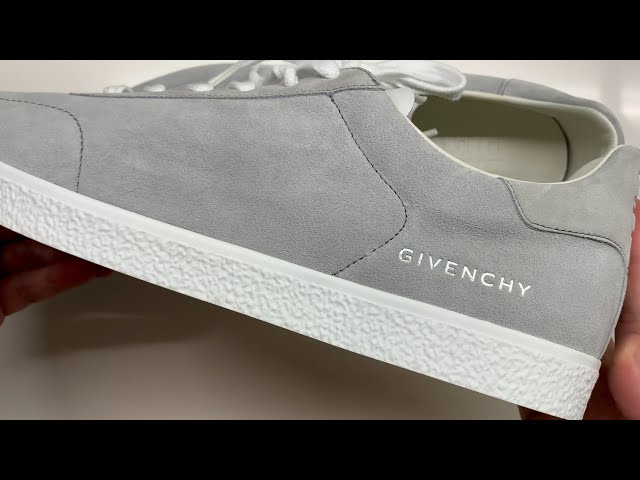 理想的スニーカー【Givenchy 】タウン◇ロートップ◇スニーカー A Few Fair Shoes - Givenchy Town Sneakers Light Grey in