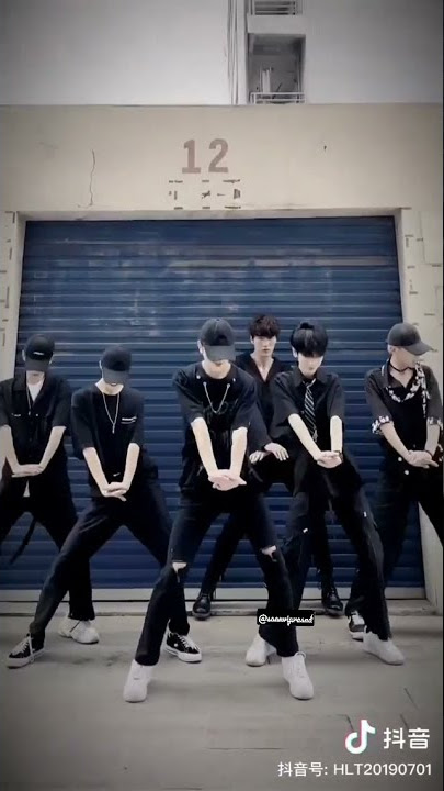 #trending #shorts || Chinese Transformation 🥵🌹♥️ || Chinese Boy Group street dance video 🕺🕺😍🤩🥵