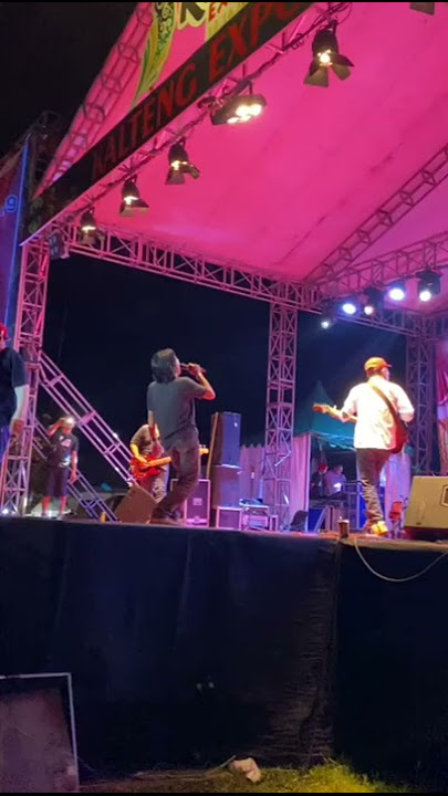 Master N Master Band pada Pasrock Kalteng Expo 2022. 14072022.