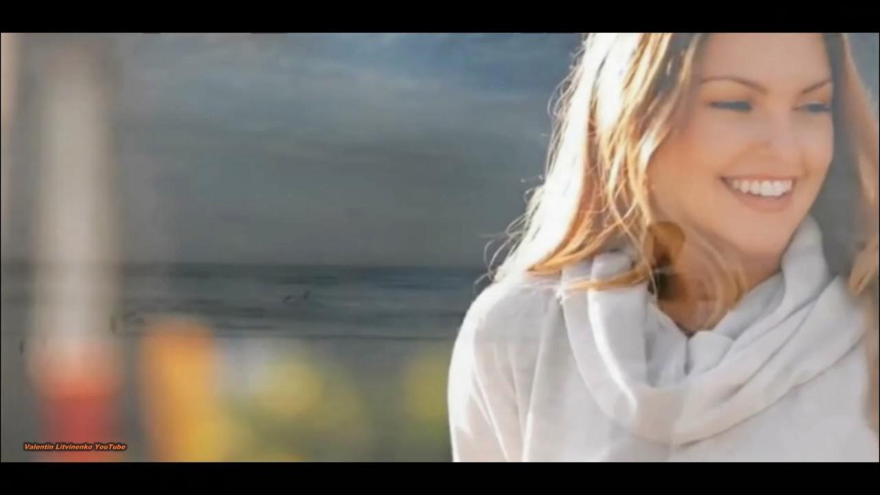 Та женщина была песня. Стихи посвященные валентине. Слова для женщины. Ты моя женщина. Я мечтаю тебя коснуться за столом крытым лунной скатертью.