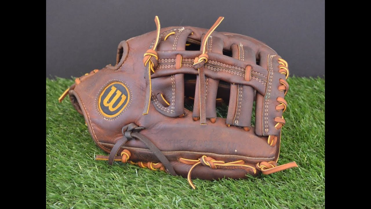 Wilson A2000 XLO Baseball Glove Relace Before and After Glove Repair