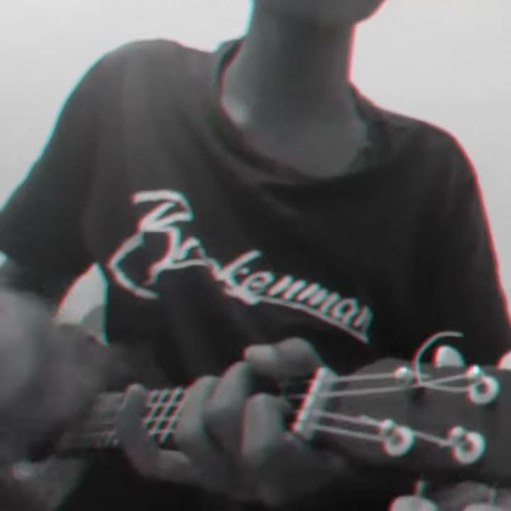 #kangenbandgenting #coverukulele #storywa KANGEN BAND GENTING - COVER UKULELE BY BAYU SDRX