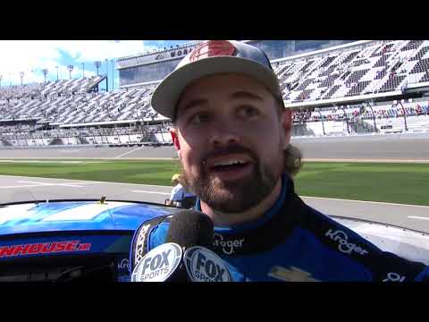 Stenhouse Jr. snags Daytona 500 pole | NASCAR at Daytona International Speedway