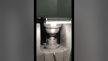 倒立式車銑複合加工機應用於傳動軸零件加工-CV Joints Kingpin Machining