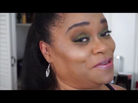 Anna Vlogs her Empties makeup artist