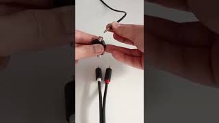 Unplug the TRS male connector of the audio cable output from the 3.5mm female to RCA adapter #shorts