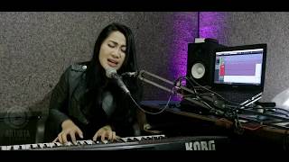 Download lagu Menepi  - Ngatmombilung (Cover Tiara Yantika)