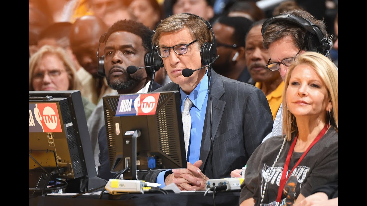 Marv Albert Calls Final Game of Legendary Broadcasting Career