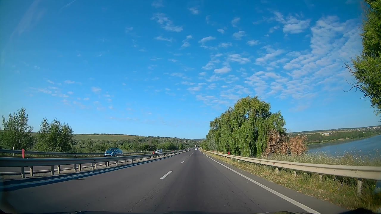 Chișinău – Vama Cahul, Republica Moldova. (The route from Chisinau to Cahul border).
