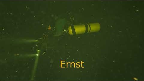 SUEX DPV dive at Lake Vinkeveen 21 mtr wreck