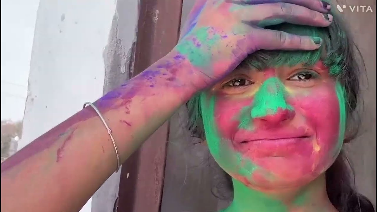 Meri dusri holi 🤭😂❤️‍🔥#subscribe #vlog #holivibes #holivlog #viralvlogs #isharathi #isha_rathi_13