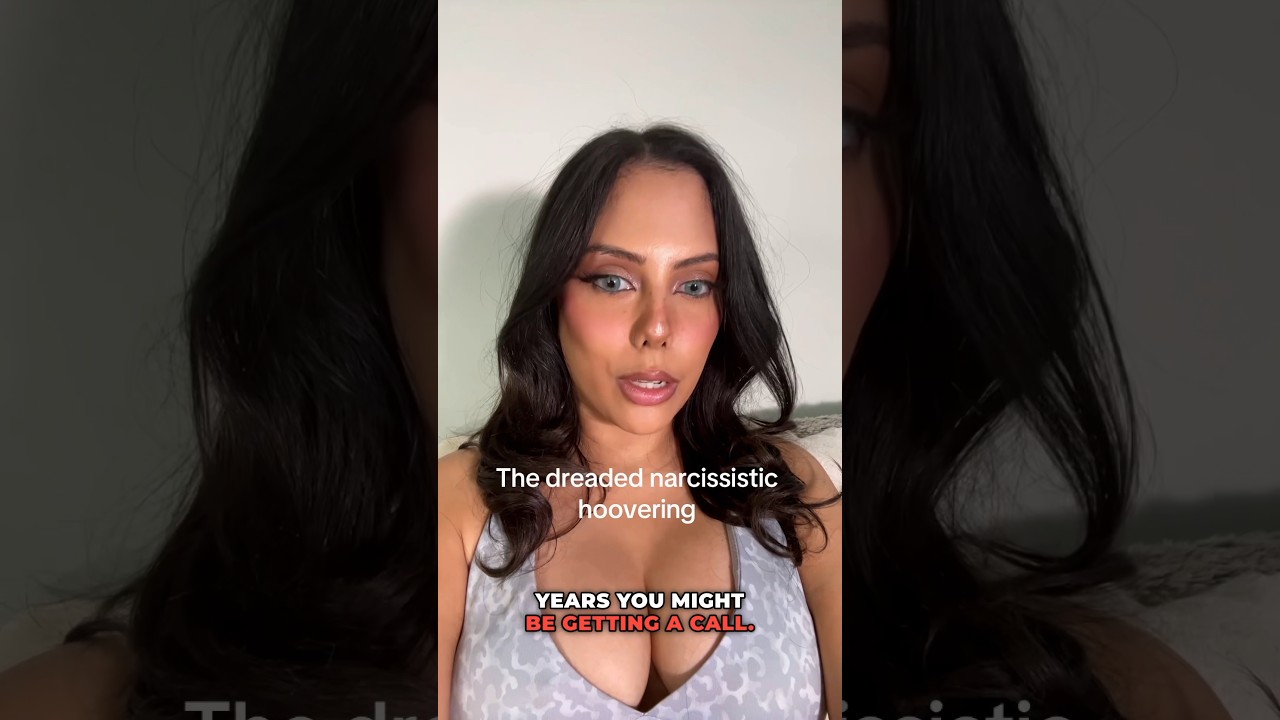 Социопат обсуждает нарциссическое пылесосство