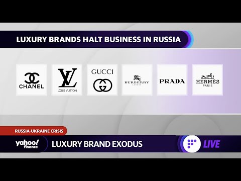 Video: Burberry came to Russia
