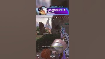 They should have killed me 😬 // #apexlegends #apexclips #shorts