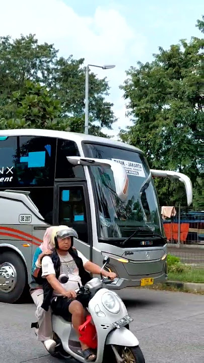 budiman jetbus 5 3e287 tasik - jakarta